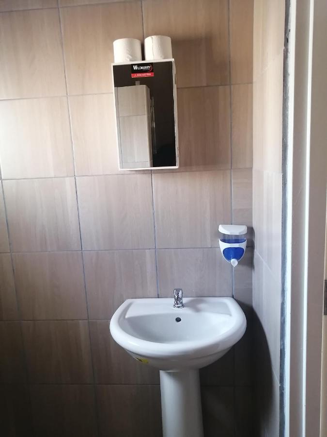 Midway Overnight Rooms Kimberley Δωμάτιο φωτογραφία