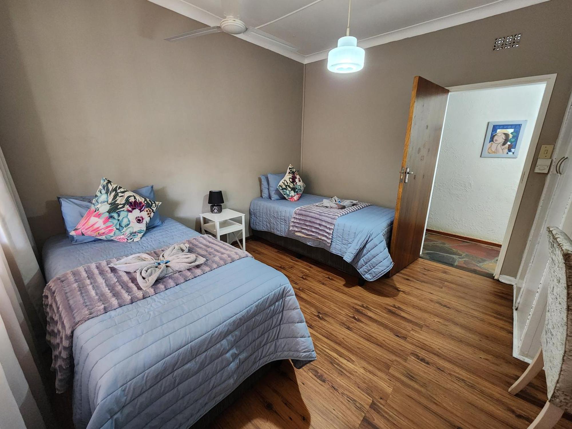 Midway Overnight Rooms Kimberley Εξωτερικό φωτογραφία