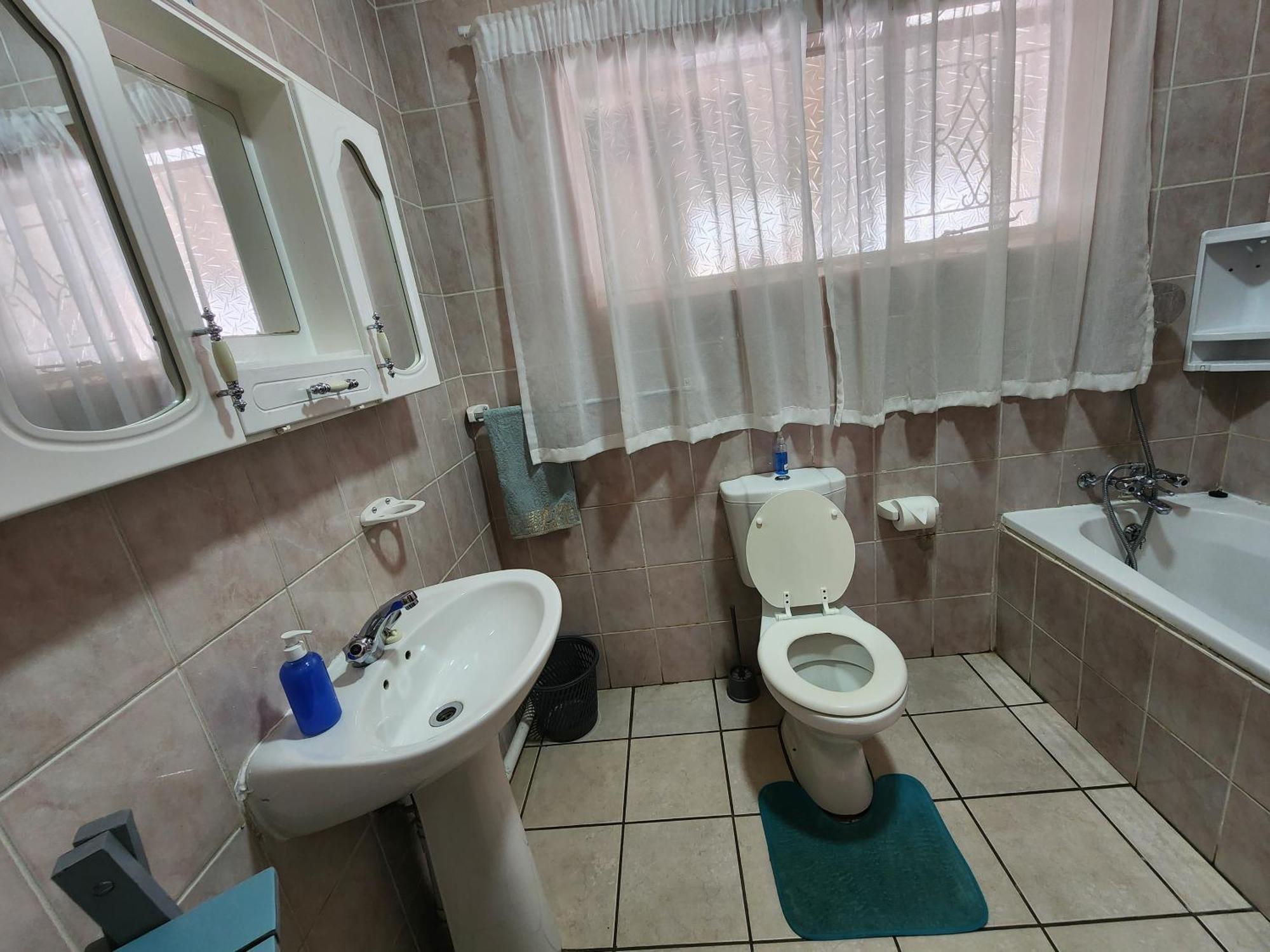Midway Overnight Rooms Kimberley Εξωτερικό φωτογραφία